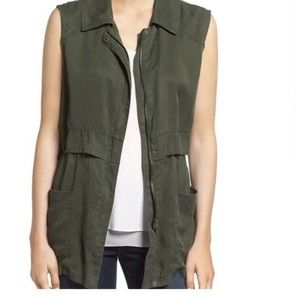 Cupcakes and Cashmere Long Filmore Vest Sleeveless Topper in Army Green Size M‎